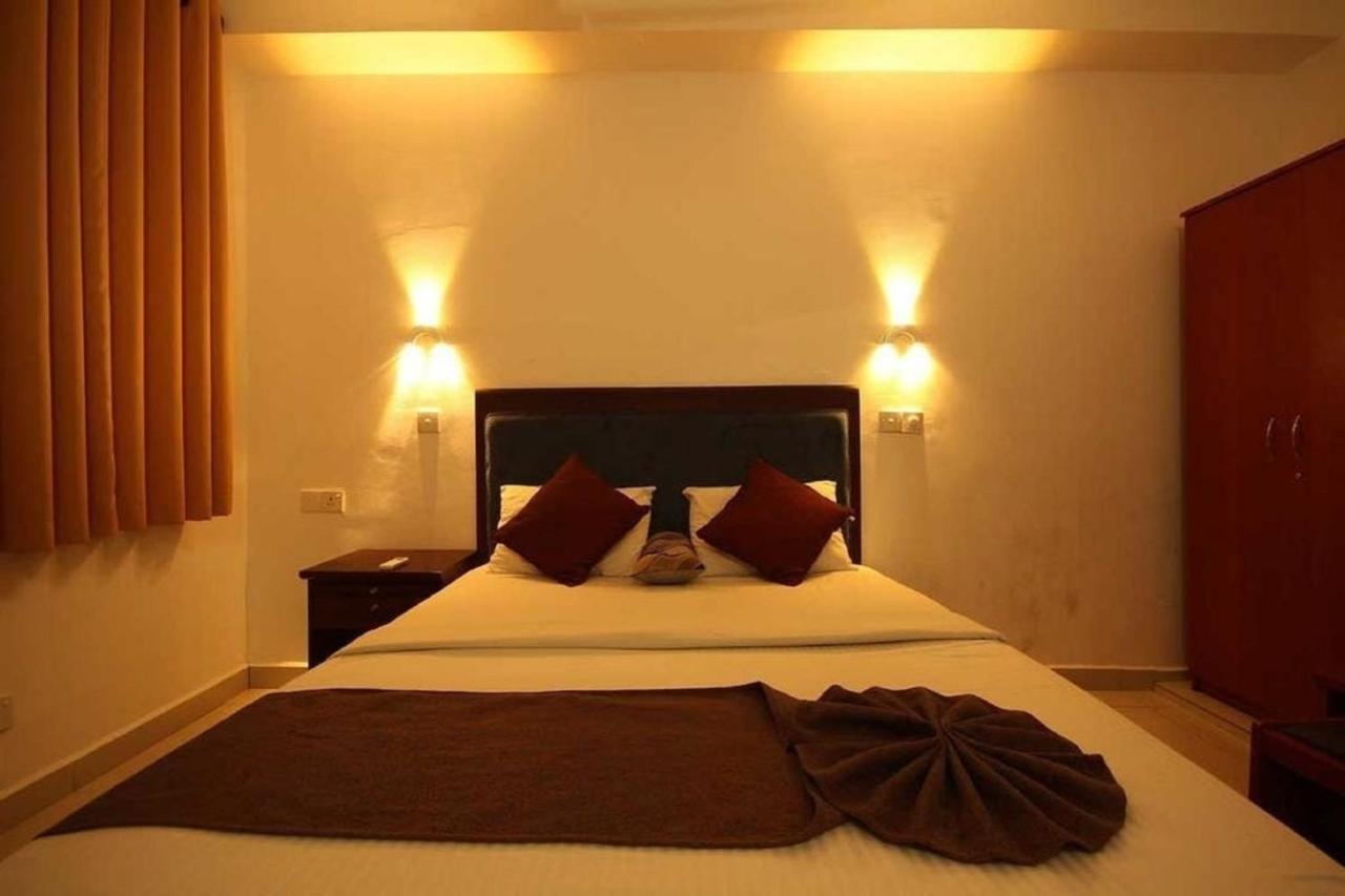 Miltons Beach Resort Unawatuna Exterior photo